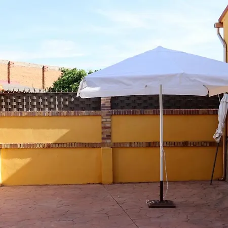 El Hogar De Pepe El Casar de Escalona